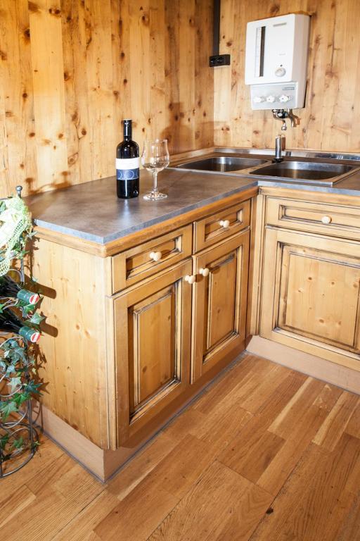 Chalet Appartement Alpenherz Saalbach-Hinterglemm Szoba fotó