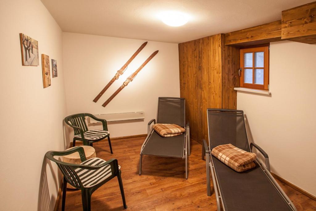 Chalet Appartement Alpenherz Saalbach-Hinterglemm Szoba fotó
